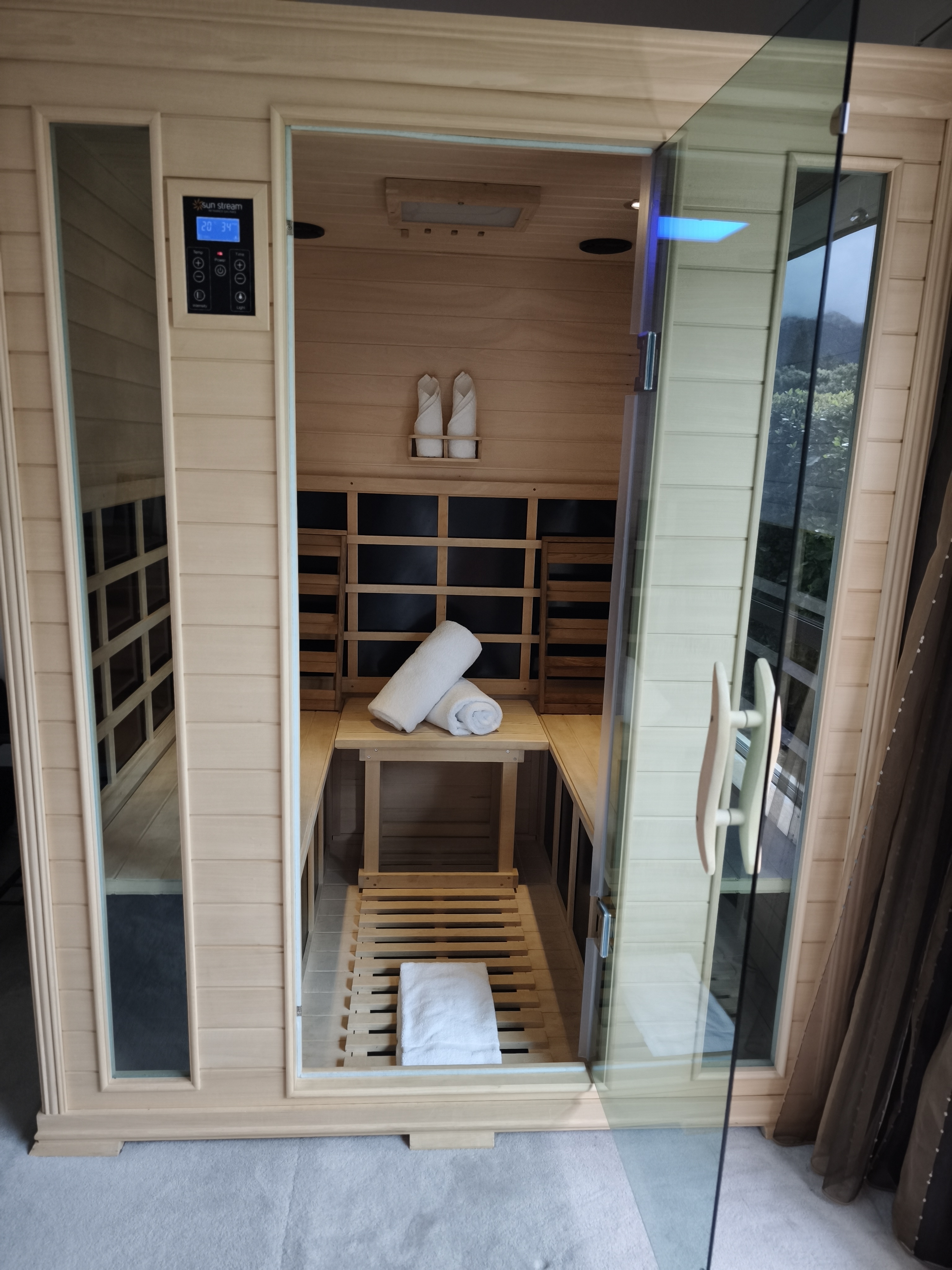 Vibrant Living retreat property — Lodge Suite in the main lodge
